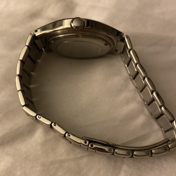 Mens Peugeot Watch Stainless steel with beautiful blue face. Nice looking!Silver - Picture 5 of 7